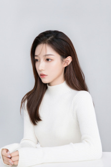 少女免费观看高清版英语翻译